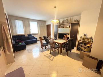 2 LOCALI A FONTANIVA