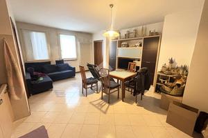 2 LOCALI A FONTANIVA