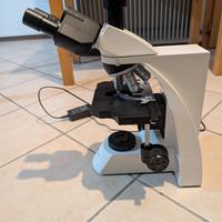 microscopio ottico Bresser 