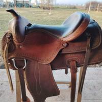 SELLA WESTERN RED HORNS REINER