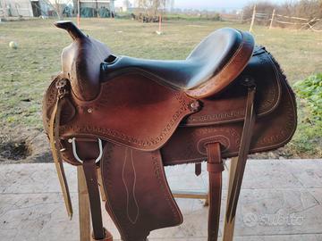 SELLA WESTERN RED HORNS REINER