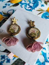 orecchini con cameo rosa 