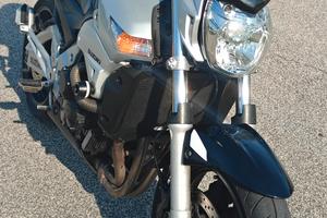 Suzuki GSR 600 anno 04/2006