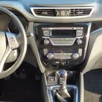 Nissan Qashqai clima,tastiere vetri,pannelli