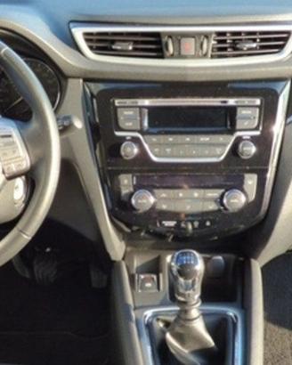 Nissan Qashqai clima,tastiere vetri,pannelli
