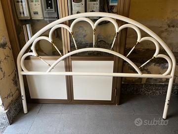 Letto bianco