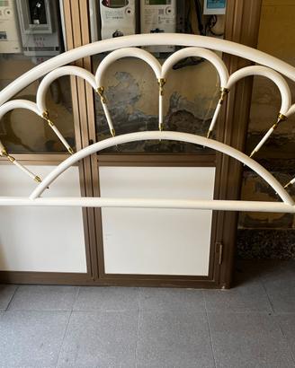Letto bianco