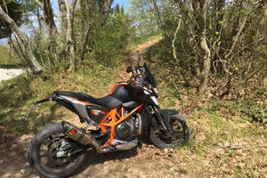 Ktm duke 690