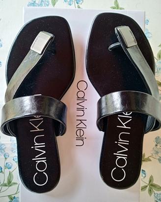 Calvin Klein sandali n.36