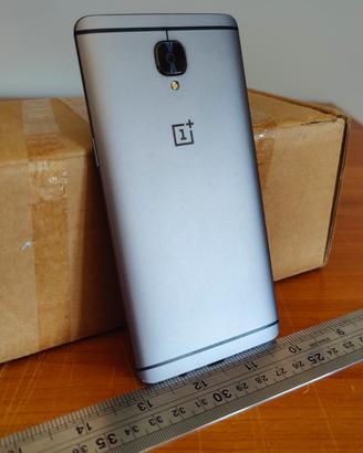 OnePlus 3T (A3003) 6GB/64GB – Per ricambi o ripara