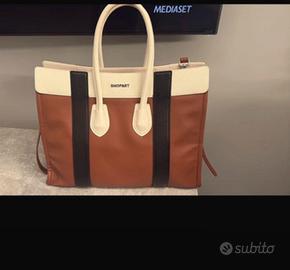 Borsa shop art