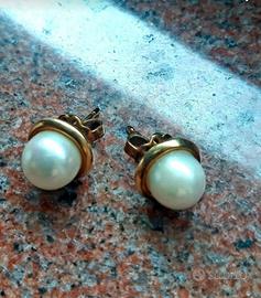 Orecchini oro giallo 18 kt e perla