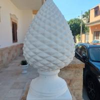 Due pigni in cemento
