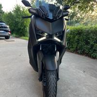 Yamaha X Max 300 abs