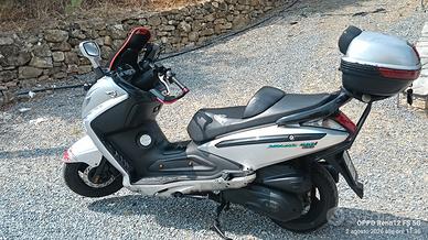 SCOOTER 300