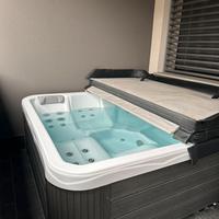 MINIPISCINA IDROMASSAGGIO WELLIS