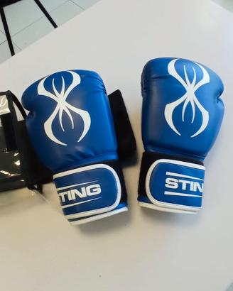 Guanti kick-boxing STING-taglia S (Oz 8,00)-NUOVI