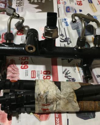 Pezzi di ricambio auto per Ford e Citroen e Peugeo