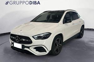 Mercedes-Benz GLA GLA-H247 2023 200 Progressi...