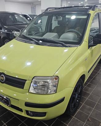 NUOVA FIAT PANDA EMOTION 1.2 DUALOGIC BENZ 60CV - 