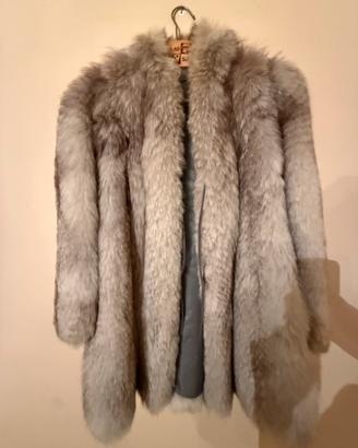 Pellicia di volpe argentata