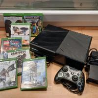 Xbox One con controller e giochi