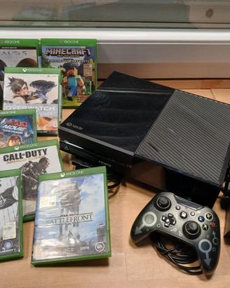 Xbox One con controller e giochi