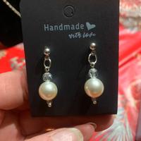 Orecchini e collana minimal