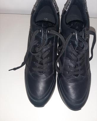 Geox nuove in pelle con rialzo interno