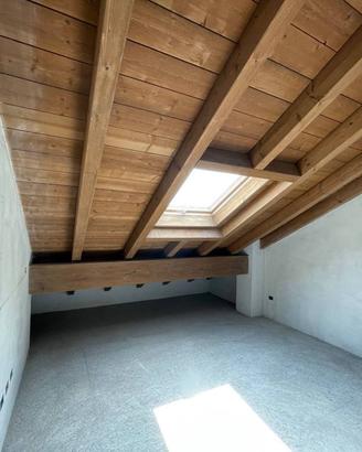 Appartamento di 88 m² con 3 locali a Roncello