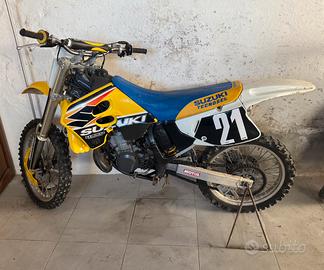 Suzuki rm 250 2t