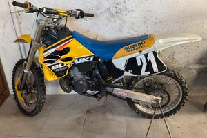 Suzuki rm 250 2t