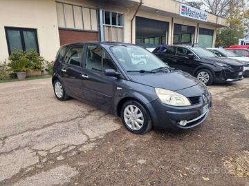 Renault Scenic Grand Scénic 1.9 dCi/130CV PlayStat