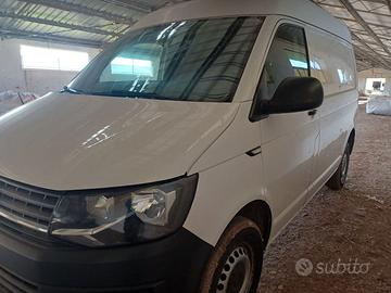 Transporter T6 4motion