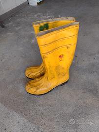 Stivali da lavoro antinfortunistici