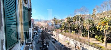 Via Foria - esposizione esterna