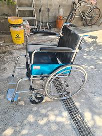 Carrozzina - Wheelchair