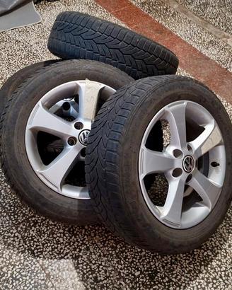 Cerchi in lega da 15” originali volkswagen polo