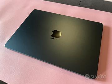 MacBook Air M2 2022