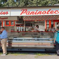 Autonegozio camion paninoteca