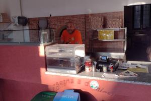 Pizzeria