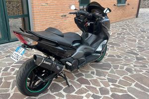 Tmax 500 2010
