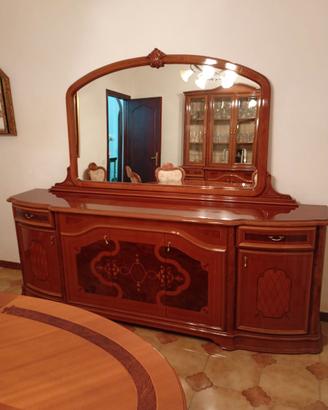 Arredamento stanza da pranzo 