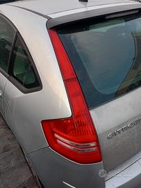 Fanale posteriore sx citroen c4 anno 2007