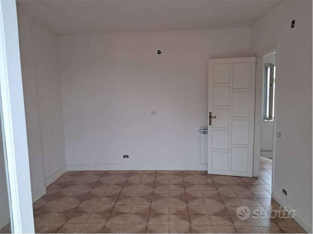 Casa – Sparanise, Caserta - Vista 3