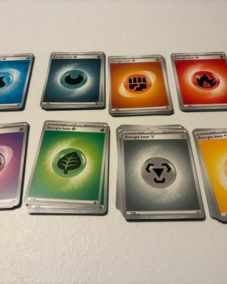 80 carte energia Pokemon (lotto 3 di 5)