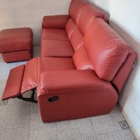 Divano Pelle Bordeaux  con  pouf