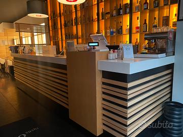 Attività commerciale al centro