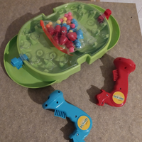 Giochi vari. Gioco con palline e calamite