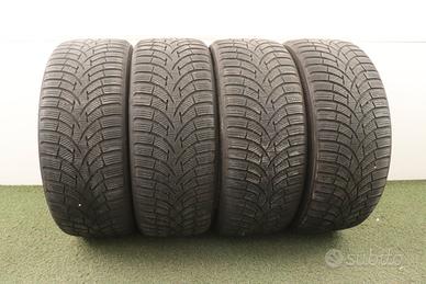 Gomme Toyo Tires 225 45 17 inverno